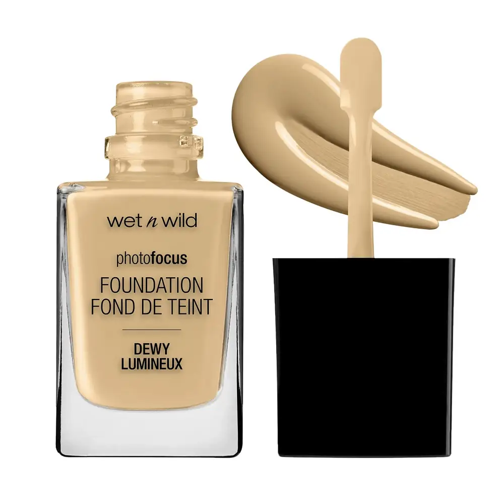 Wet n Wild Photo Focus Dewy Liquid Foundation Makeup Cream Beige