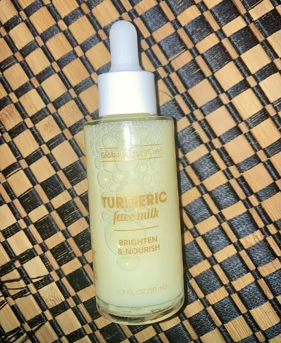 Global Beauty Care Turmeric face milk Brighten & Nourish