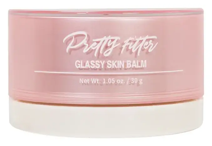 touch in SOL Pretty Filter Glassy Skin Balm