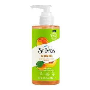 St. Ives Glowing Apricot Daily Facial Cleanser