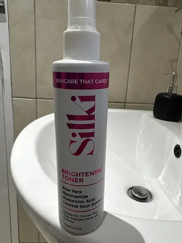 Silki Brightening Toner Brightening Toner