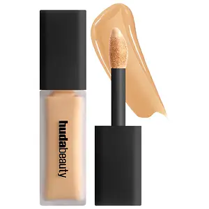 Huda Beauty #FauxFilter Luminous Matte Concealer 4.5G Granola