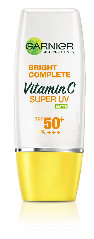 Garnier Bright Complete Vitamin C Super UV Matte Sunscreen SPF 50+ PA+++ Asia