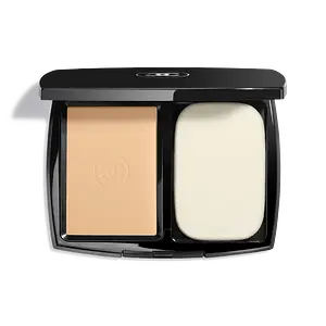 Chanel Ultra Le Teint Ultrawear – All-Day Comfort Flawless Finish Compact Foundation B50