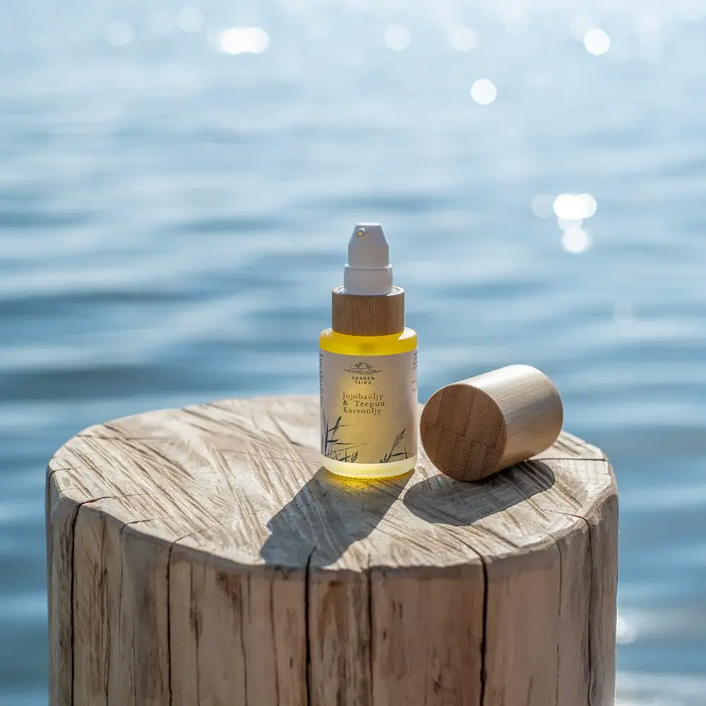 Saaren Taika Jojoba & Tea Tree Facial Oil, the best and most effective help for pimples, suitable for acne-prone skin, 100% natural, vegan