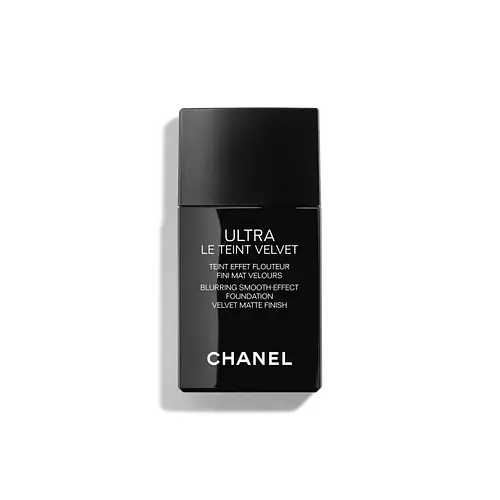 Chanel Ultra Le Teint Velvet Foundation B50