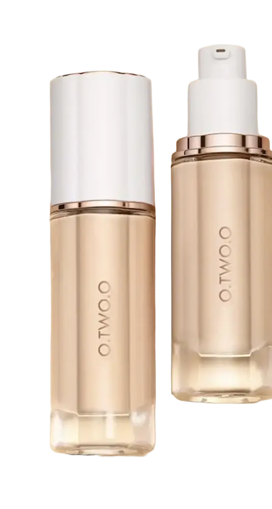 O.TWO.O Soft Mist Locking Foundation C01