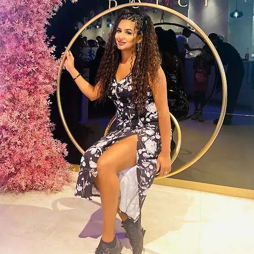 sairahsumman's avatar