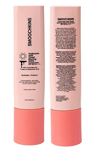 Smoochkins Hyaluronic Acid Tinted Blurring Matte Sunscreen SPF50 Pa++++