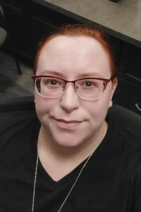 ErinLeighBee's avatar