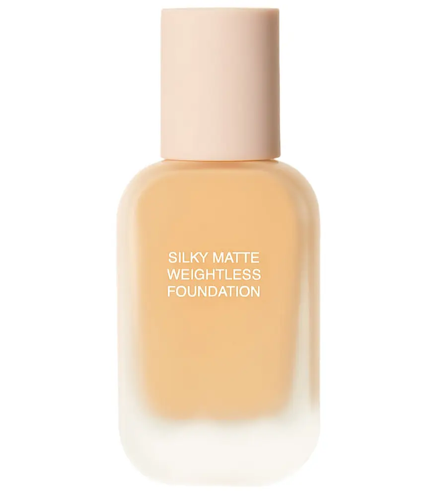 HNB Cosmetics Silky Matte Weightless Foundation MF10W