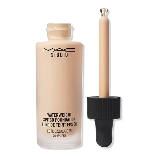 Mac Cosmetics Studio Waterweight SPF 30 Foundation NC20