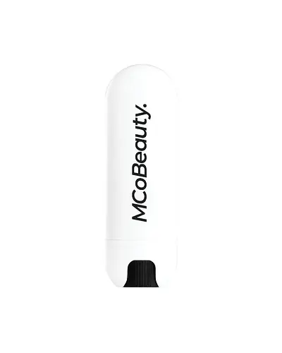 MCoBeauty. Hyaluronic Lip Balm Clear