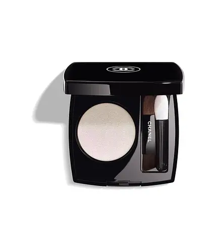 Chanel Ombre Essentielle Multi-Use Longwearing Eyeshadow 220 Blanc Perle