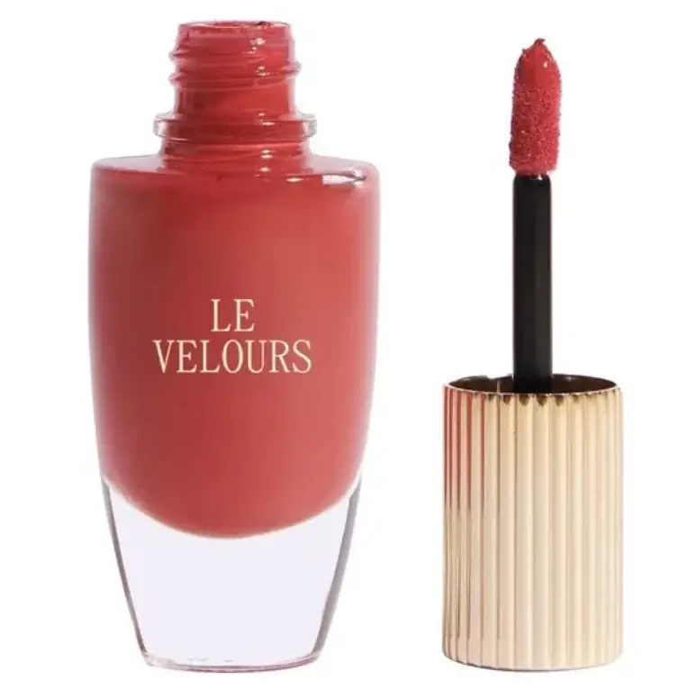 Les Filles En Rouje Le Velours Jeanne