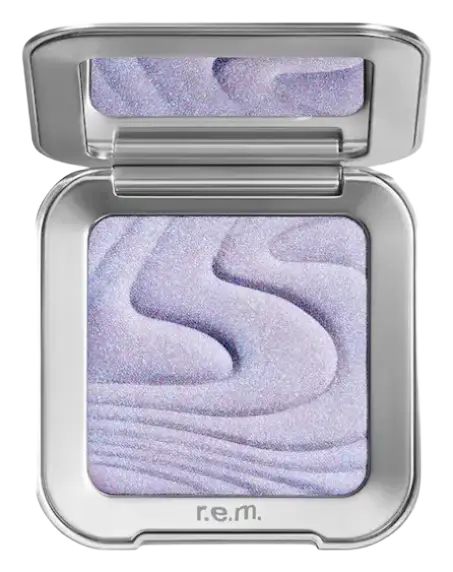 r.e.m. beauty Interstellar Highlighter Topper Miss Neptune