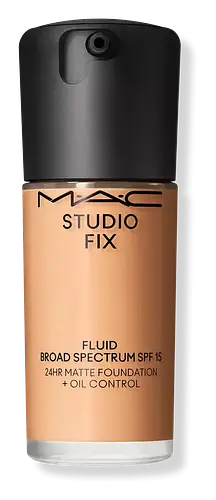 Mac Cosmetics Studio Fix Fluid SPF 15 24HR Matte Foundation + Oil Control C4.5