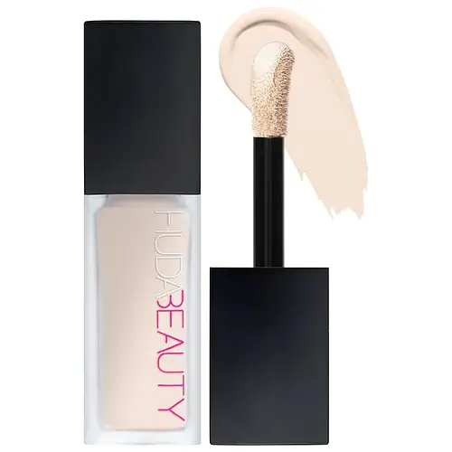 Huda Beauty #FauxFilter Luminous Matte Buildable Coverage Crease Proof Concealer Whipped Cream 0.1 Golden