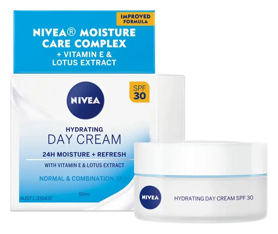 Nivea Hydrating Day Cream Normal Combination Skin SPF30