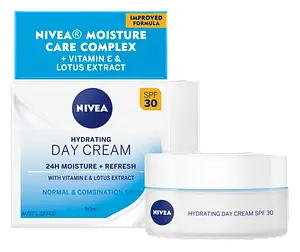 Nivea Hydrating Day Cream Normal Combination Skin SPF30