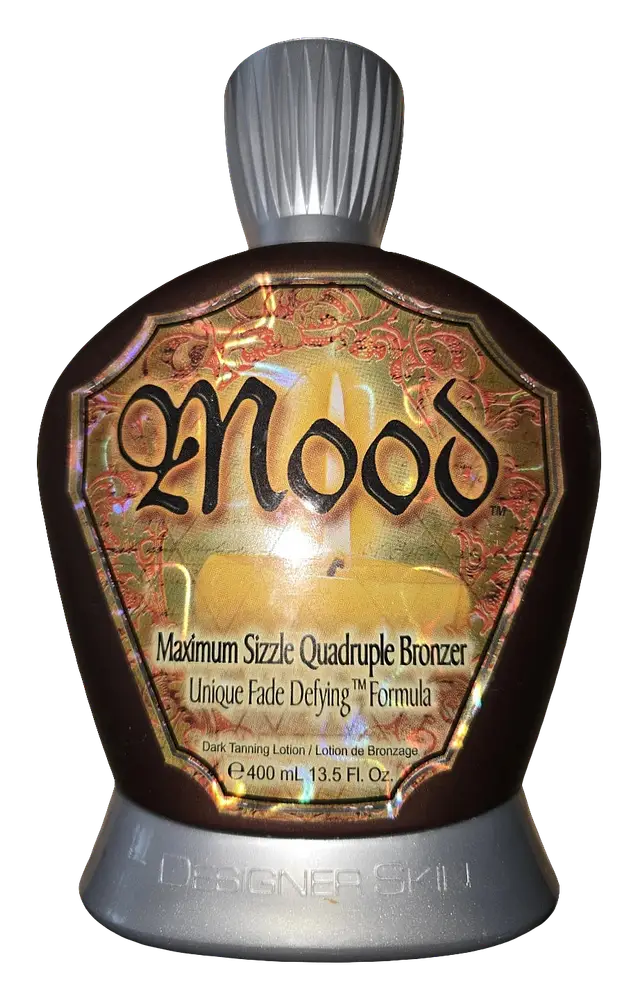 Designer Skin Mood Maximum Sizzle Quadruple Bronzer Dark Tanning Lotion