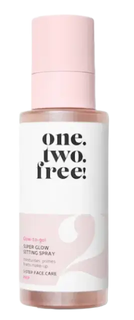 One. Two. Free! Super Glow Setting Spray