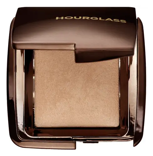 Hourglass Cosmetics Ambient Lighting Finishing Powder Dim Light