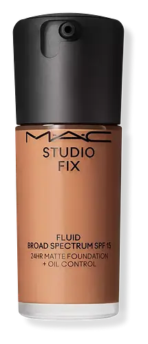 Mac Cosmetics Studio Fix Fluid SPF 15 24HR Matte Foundation + Oil Control NW33