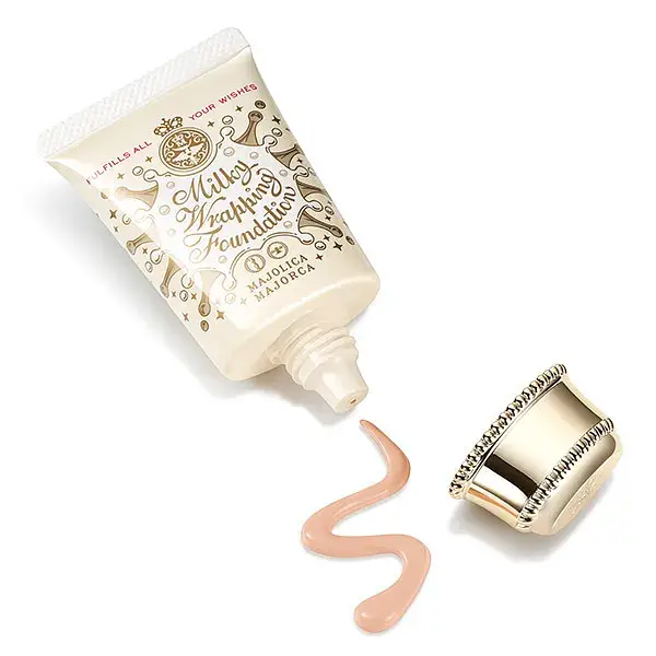 Majolica Majorca Milky Wrapping Foundation SPF 30 02 Beige