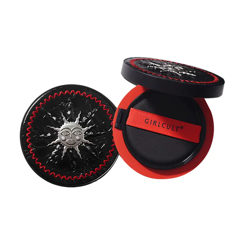 Girlcult Radiant Glow Cushion Foundation for Oily Skin 01