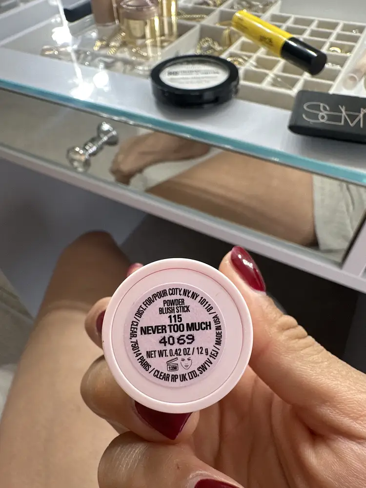 Kylie Cosmetics Powder Blush Stick Never too much