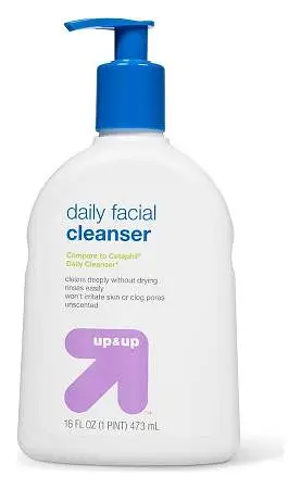 up&up Daily Facial Cleanser