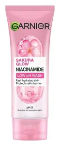 Garnier Sakura Glow Niacinamide Low pH Wash