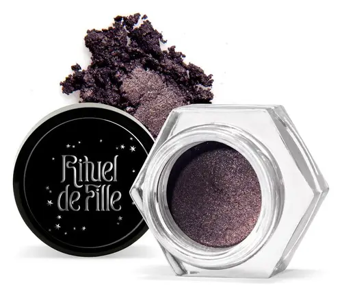 Rituel de Fille Eye Soot Serpent de Mer