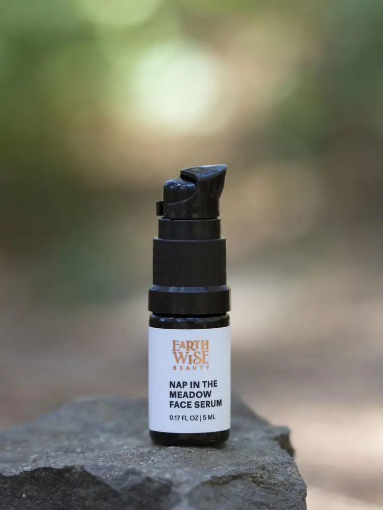 Earthwise Beauty Nap in the Meadow Face Serum