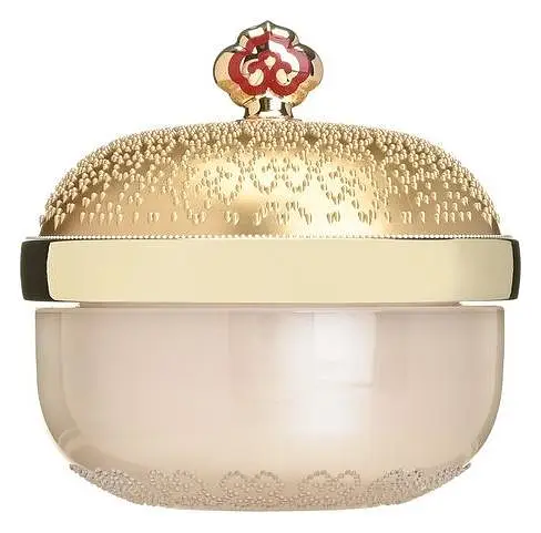 The History of Whoo Gongjinhyang Mi Luxury Golden Base
