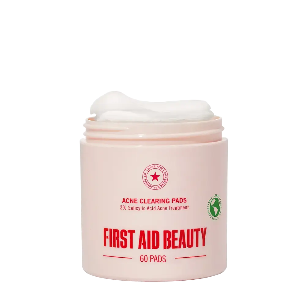 First Aid Beauty 2% Salicylic Acid Acne Clearing Pads