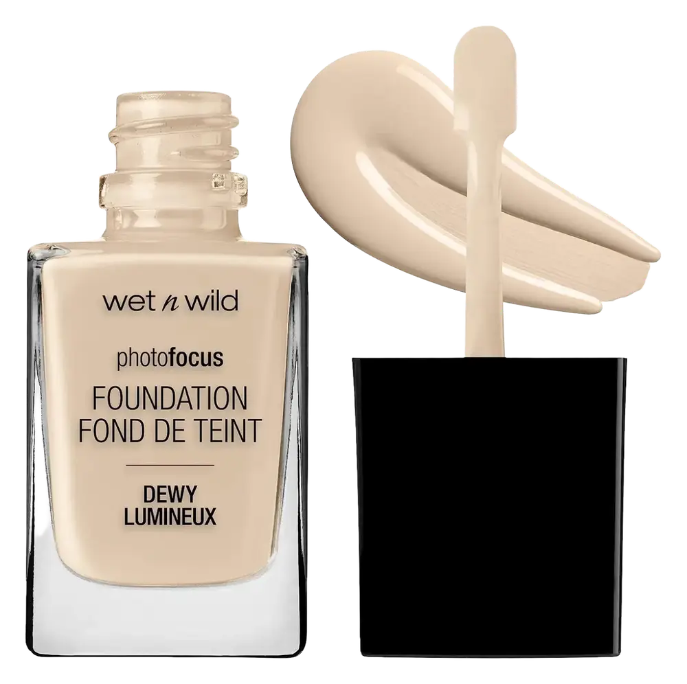 Wet n Wild Photo Focus Dewy Liquid Foundation Makeup Soft Ivory
