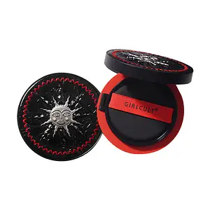 Girlcult Radiant Glow Cushion Foundation for Oily Skin 01