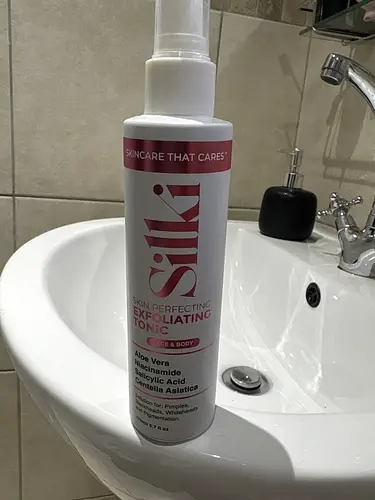 Silki Exfoliating Tonic Toner Exfoliating Tonic