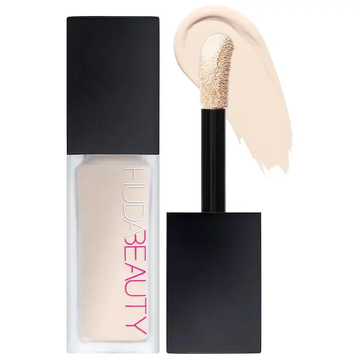 Huda Beauty #FauxFilter Luminous Matte Buildable Coverage Crease Proof Concealer Whipped Cream 0.1 Golden
