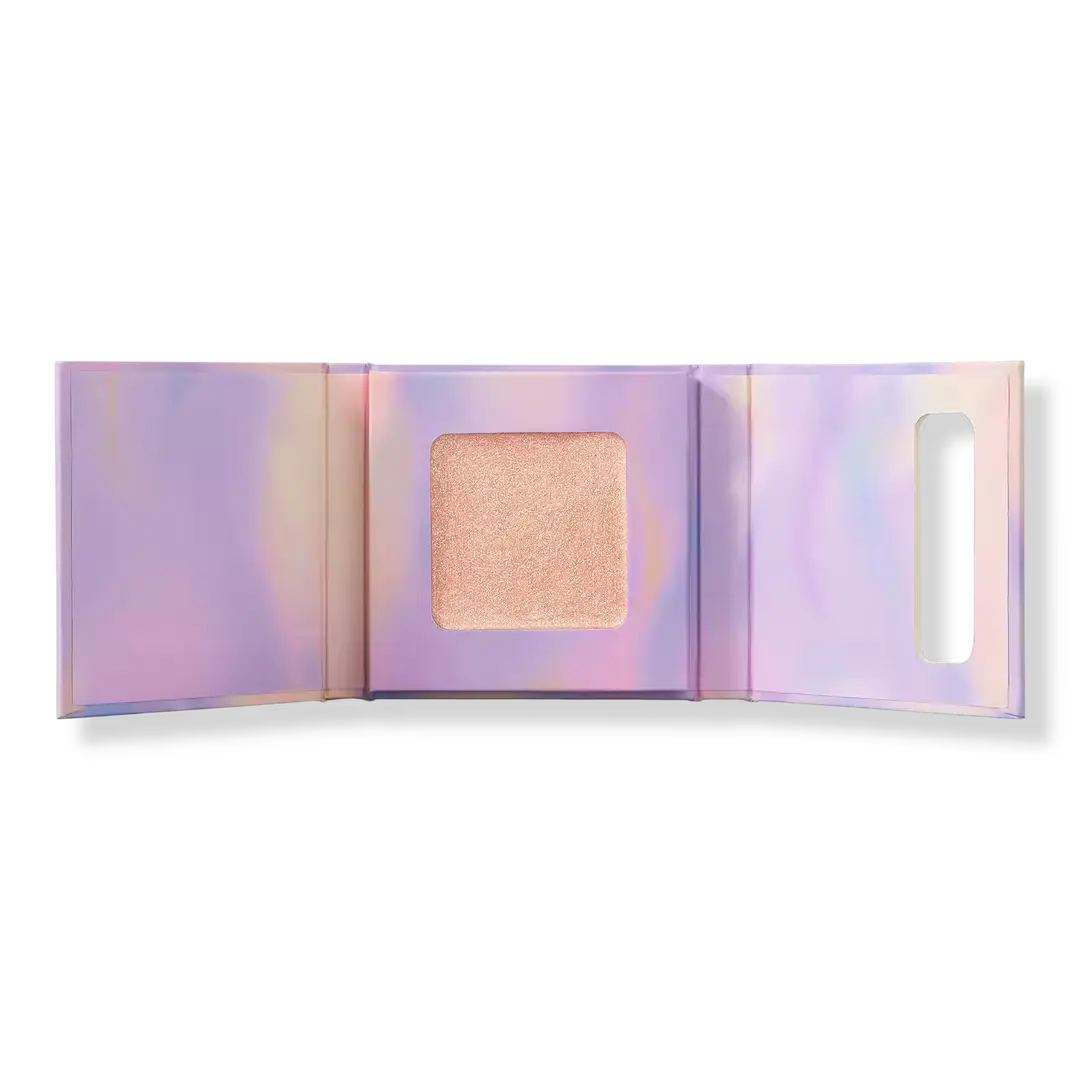 HALF MAGIC Light Trap Duochrome Highlighter Enter the Glow