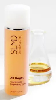 SLMD Daily Bright Niacinamide Brightening Toner