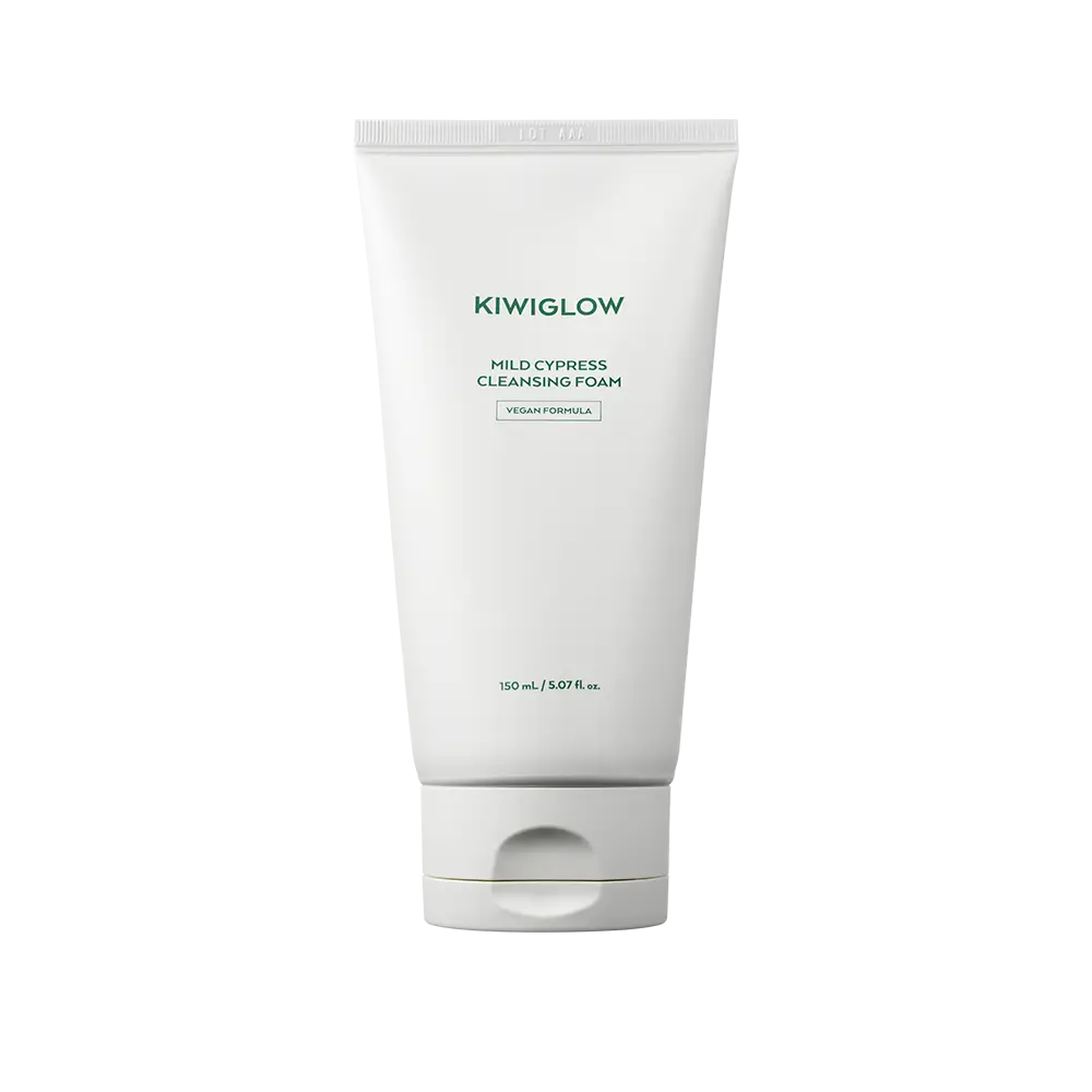 Kiwiglow Mild Cypress Cleansing Foam