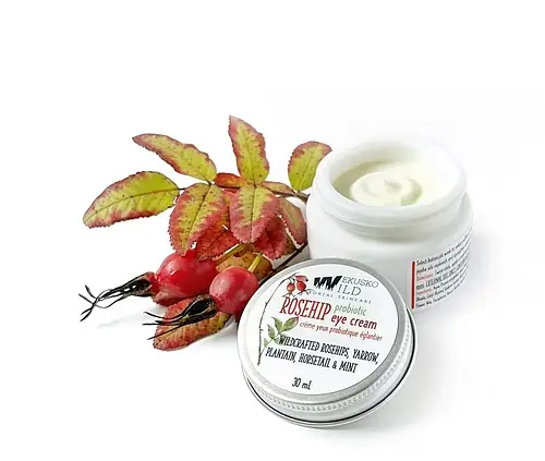 Wekusko Wild Rosehip Probiotic Eye Cream