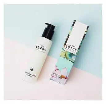 The Pure Lotus Jeju Botanical pH Balancing Cleanser