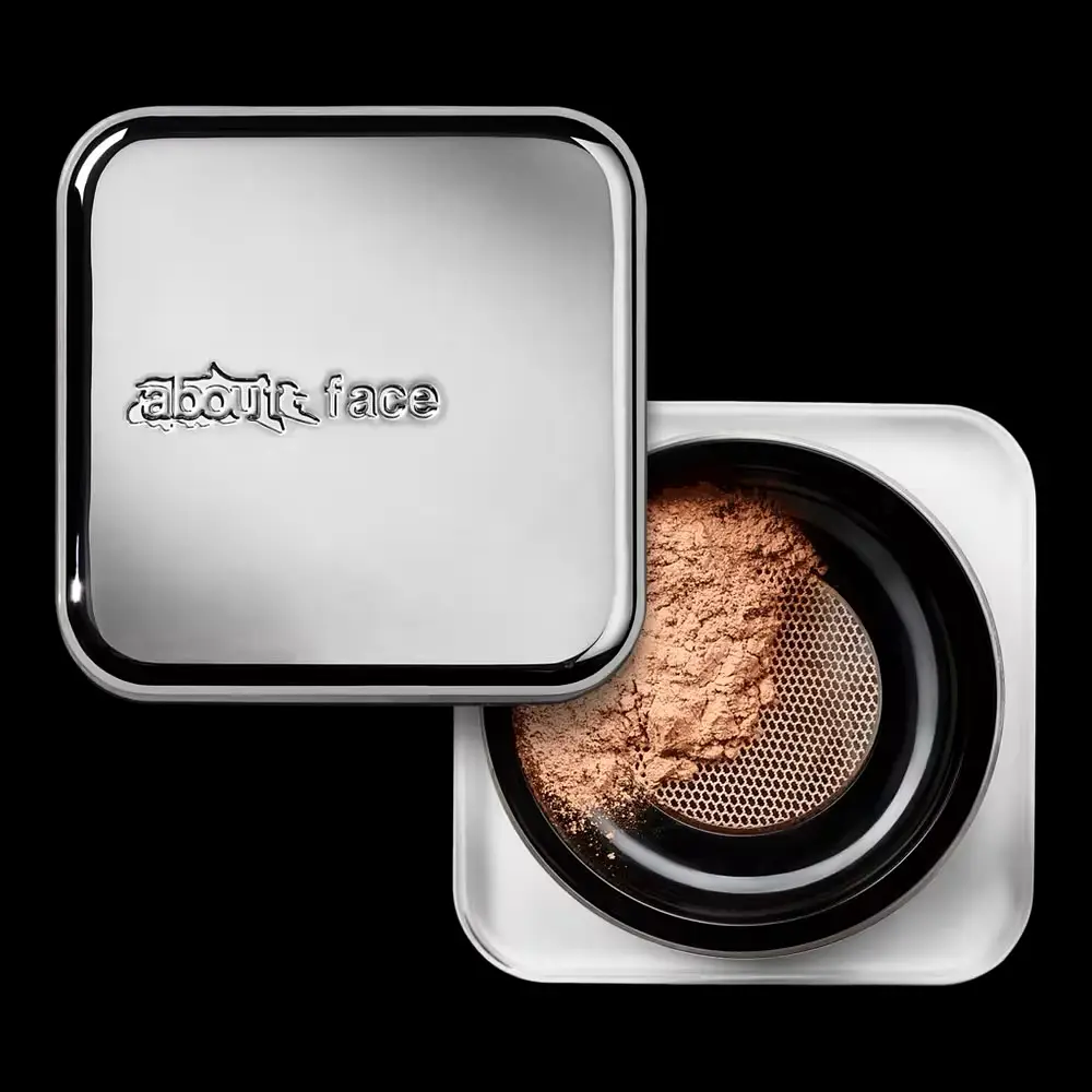about-face Curtain Call Set & Smooth Loose Powder Draped