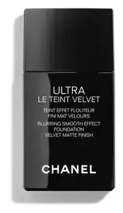 Chanel Ultra Le Teint Velvet Foundation B20
