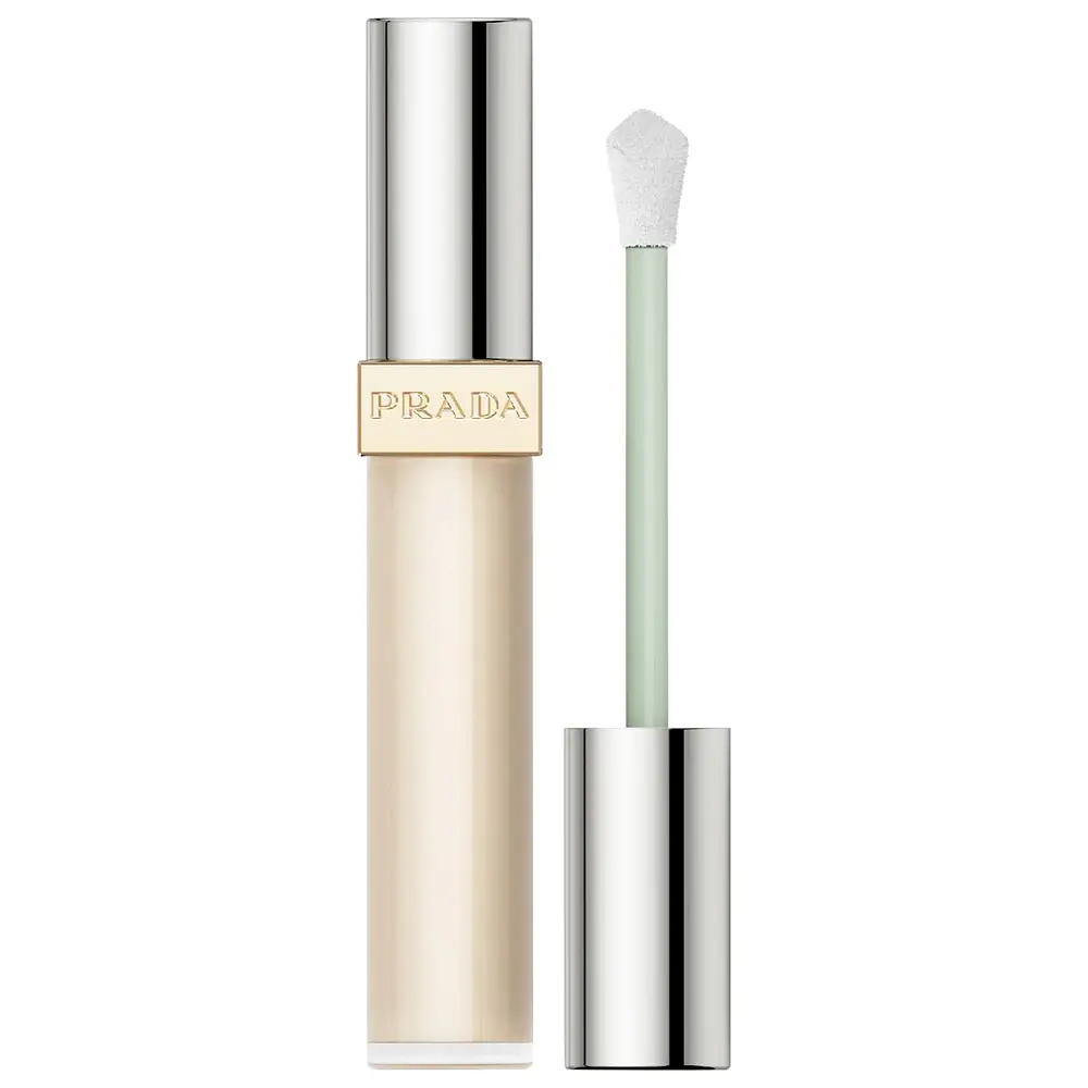 Prada Blurring + Micro-Correcting Concealer LN1