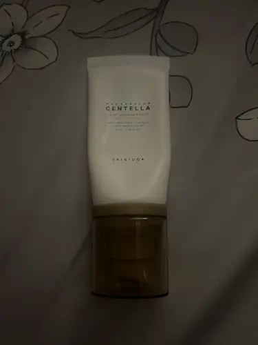 SKIN1004 Madagascar centella air-fit suncream light